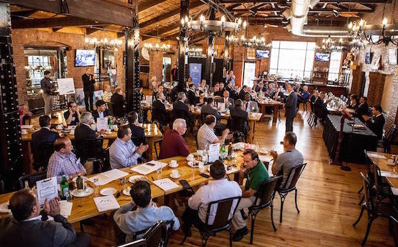 Aspeto-geral-do-Avenue-A-Club-durante-o-II-Seminário