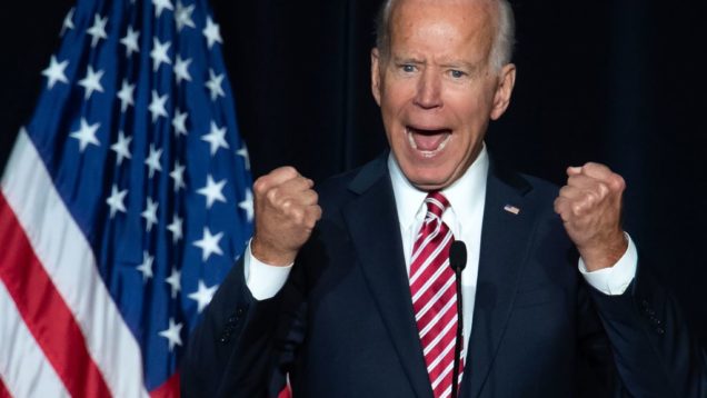 TOPSHOT-US-POLITICS-BIDEN