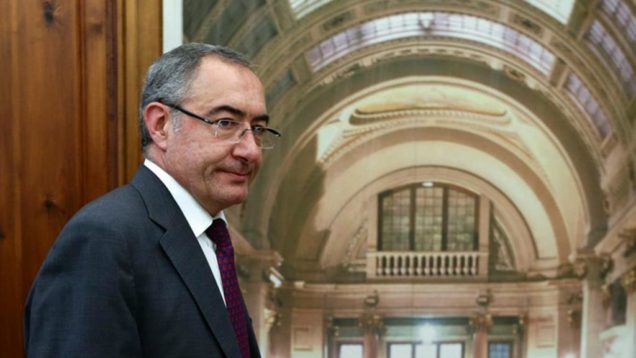 18.10 José Cesário